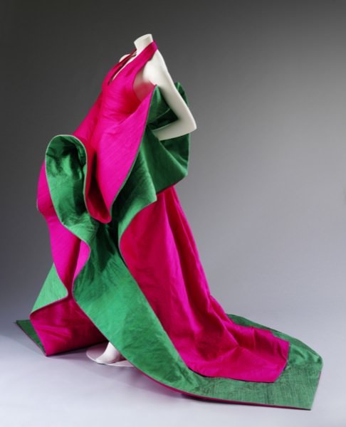 Roberto Capucci, silk evening dress, 1987-88. Courtesy Roberto Capucci Foundation. Photo © Victoria and Albert Museum, London.